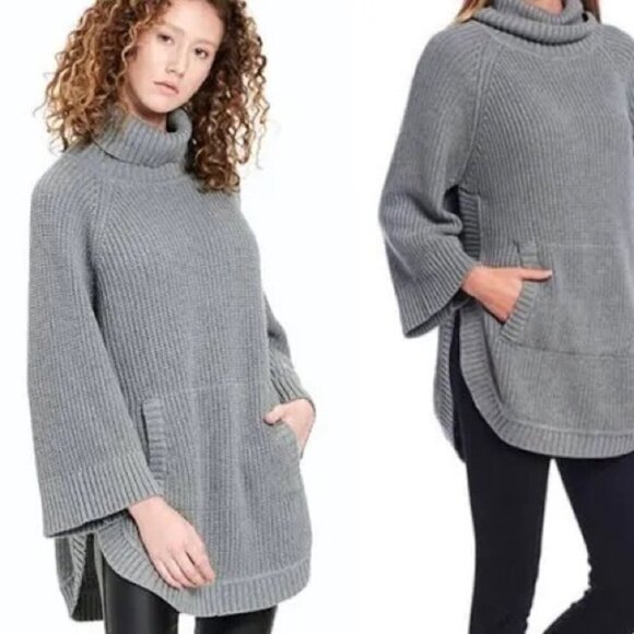 UGG Raelynn Gray Wool Blend Cable Knit Turtleneck Sweater - Picture 1 of 6